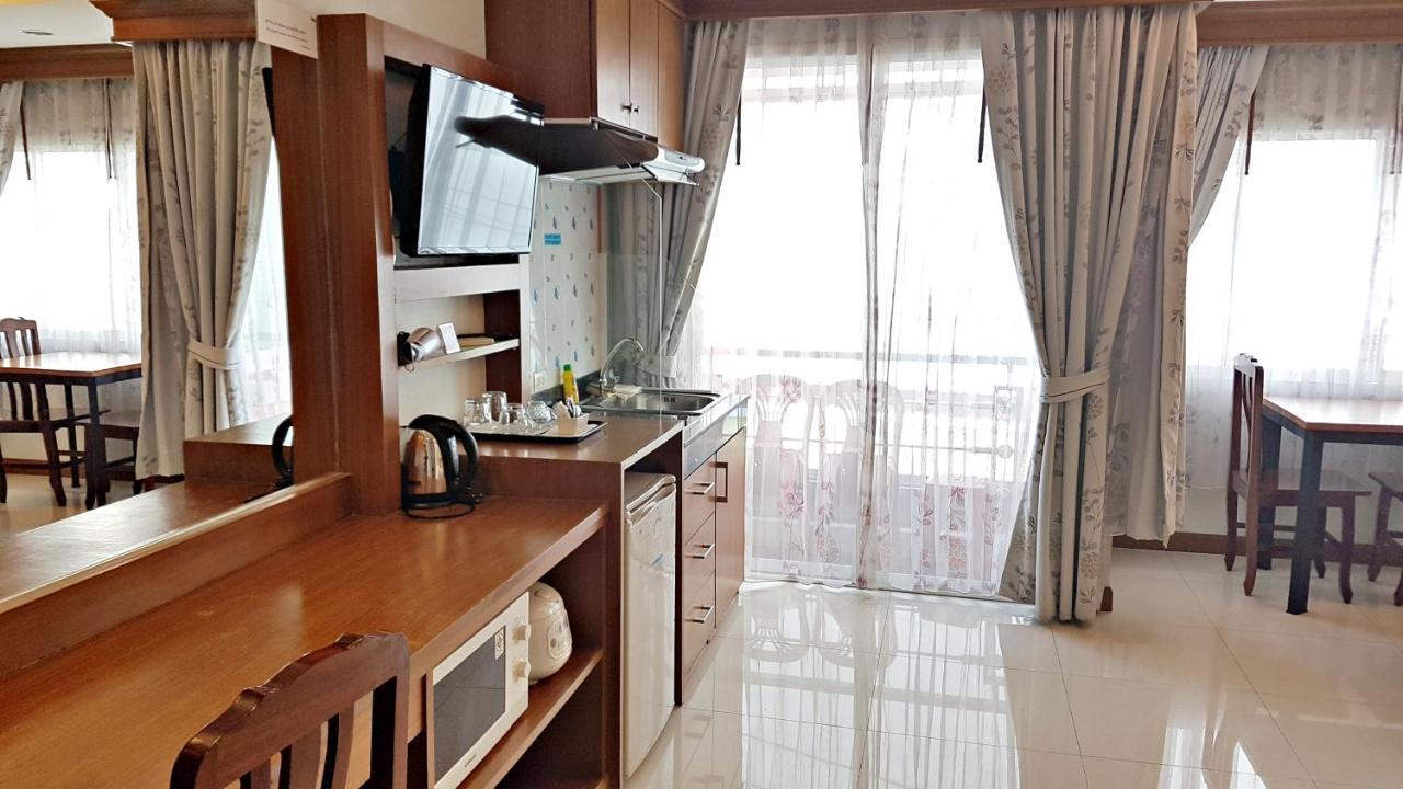 Green Harbor Hotel & Service Apartment Patong Kültér fotó
