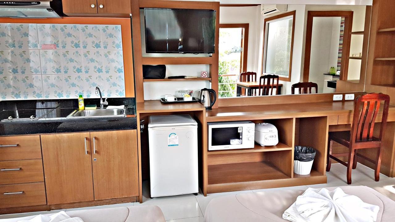 Green Harbor Hotel & Service Apartment Patong Kültér fotó