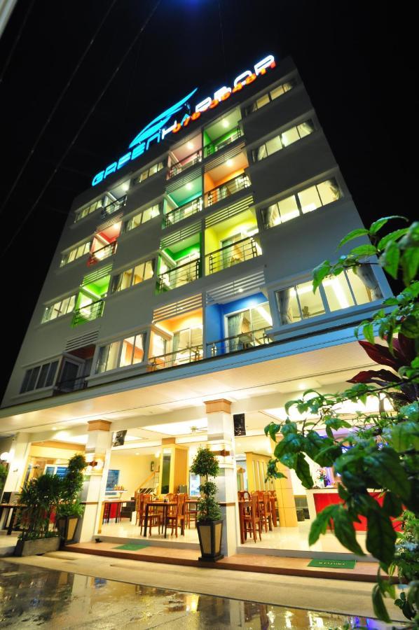 Green Harbor Hotel & Service Apartment Patong Kültér fotó