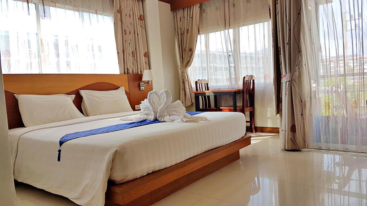 Green Harbor Hotel & Service Apartment Patong Kültér fotó