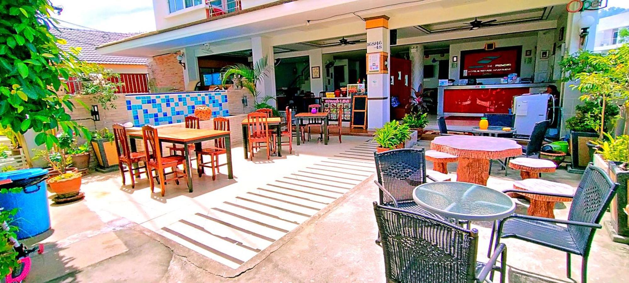Green Harbor Hotel & Service Apartment Patong Kültér fotó