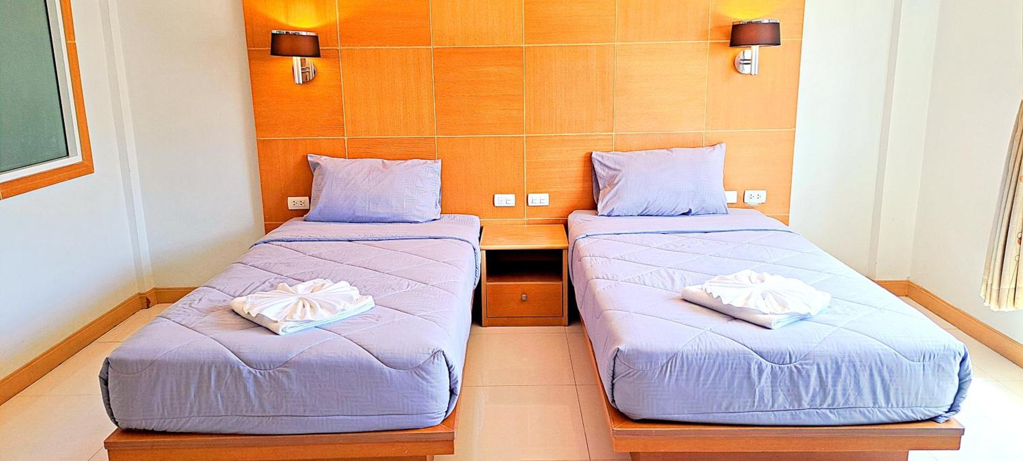 Green Harbor Hotel & Service Apartment Patong Kültér fotó